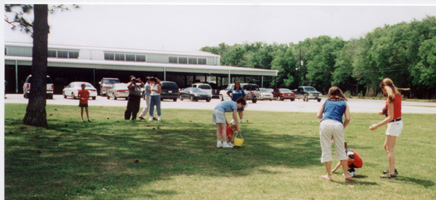 fam picnic2002-3